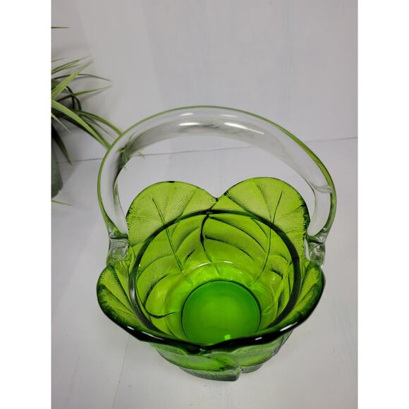 Vintage Viking Art Glass Green Cabbage Leaf Basket, MCM - Picture 4 of 5